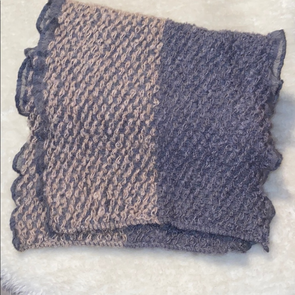 Soft cozy luxury  warm Blush pink grey scarf - Picture 10 of 10